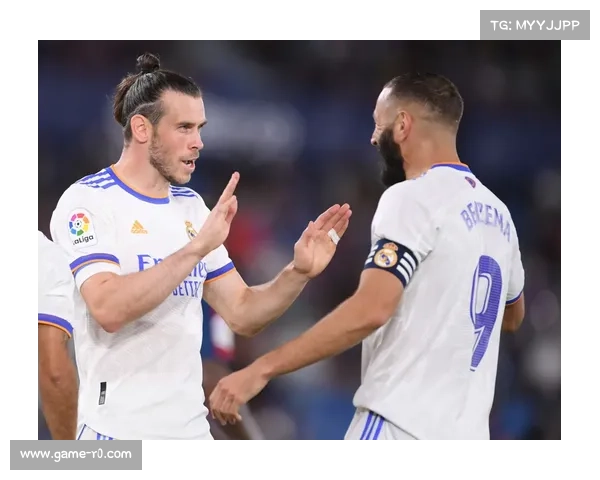 皇马排出442阵型，维尼修斯和贡萨洛搭档双前锋效果显著