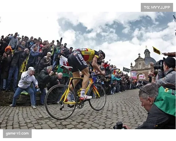 环弗兰德斯女子赛：卡佩伦奇终点冲刺战胜卫冕冠军科佩基